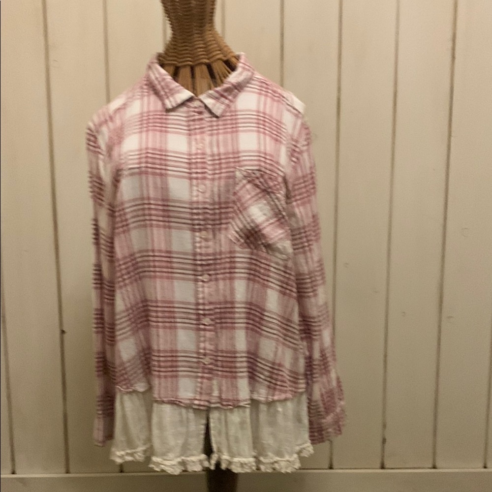 ODDY COTTON BUTTON DOWN BLOUSE WITH GAUZE RUFFLE